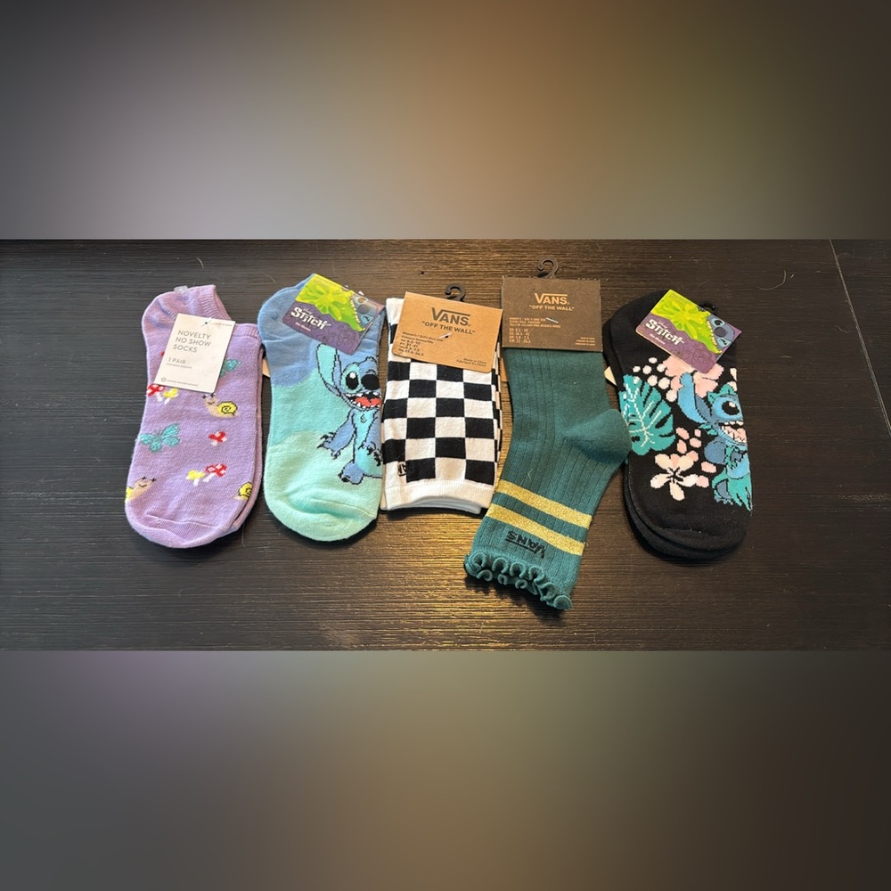 5 Pairs of Brand New Women’s Socks Lot Bundle / Vans - Disney Stitch